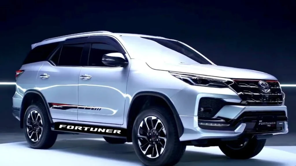 Toyota Fortuner 2 7L 2022