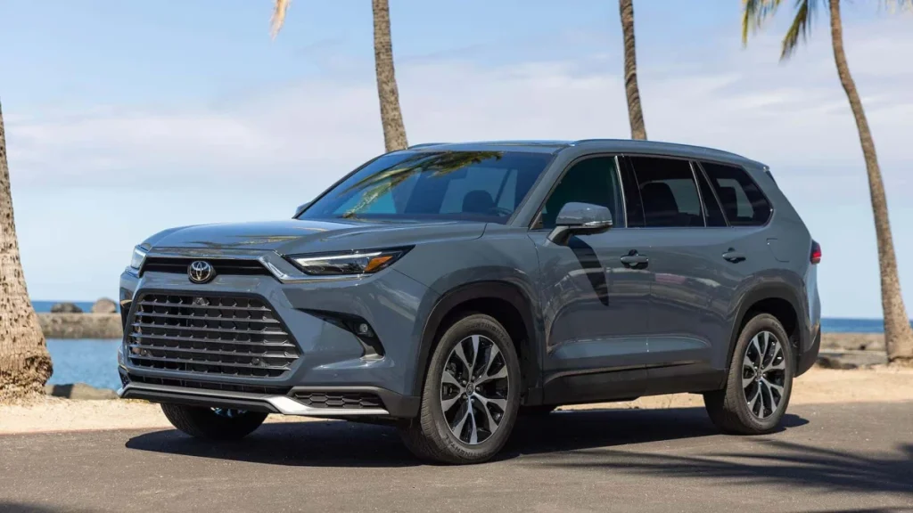 Toyota Grand Highlander 2 4L Turbo 2024