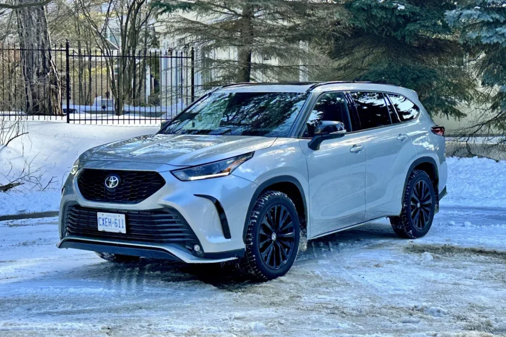 Toyota Highlander 2 4L Turbo 2023