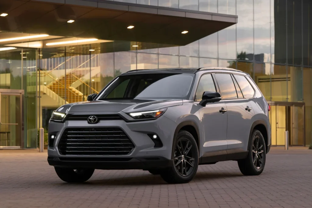 Toyota Highlander 2 4L Turbo 2025