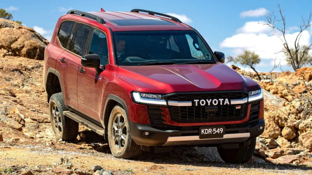 Toyota Land Cruiser 300 4 0L V6 2024