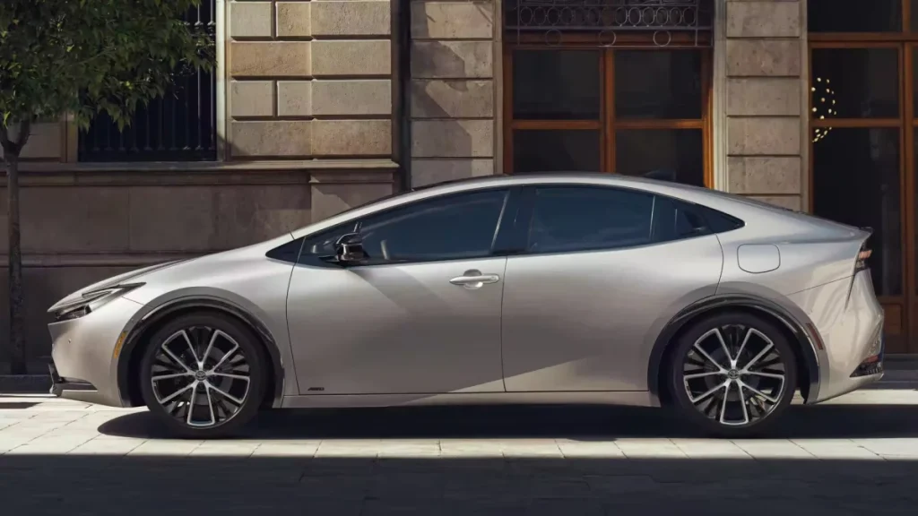 Toyota Prius 2 0L Hybrid 2023