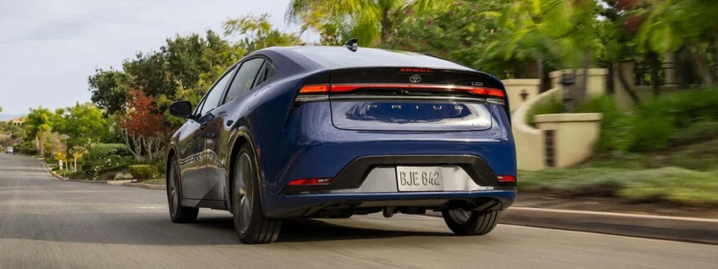 Toyota Prius 2 0L Hybrid 2025