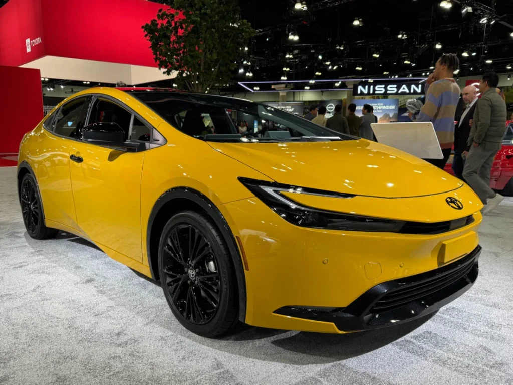 Toyota Prius 2 0L Hybrid 2026
