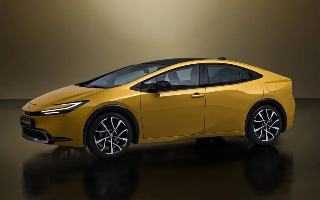 Toyota Prius 2 0L Plug in Hybrid 2024