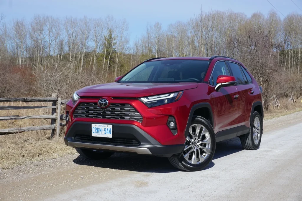 Toyota RAV4 2 5L 2022