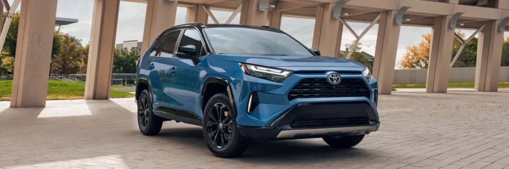 Toyota RAV4 2 5L 2025